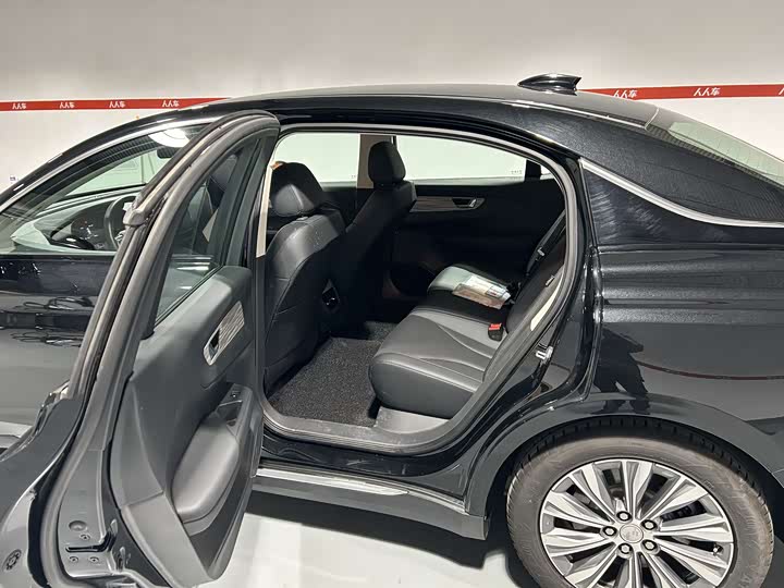 Hongqi E-QM5 2024 2024款 500km 出行版