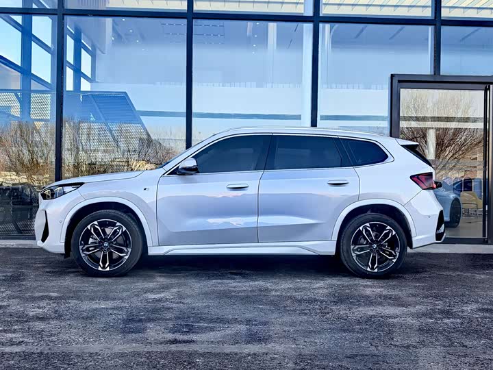 BMW X1 2025 2025款 sDrive25Li M运动套装