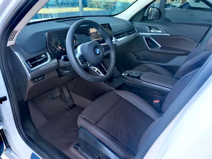 BMW X1 2025 2025款 sDrive25Li M运动套装