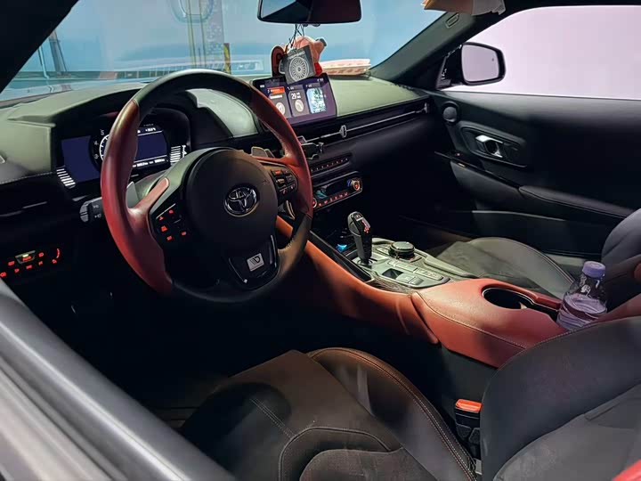 Toyota Supra 2021 2021款 GR SUPRA 3.0T 标准型
