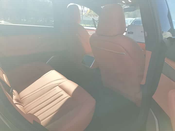 Nio Onvo L60 2025 2025款 60kWh 四驱版