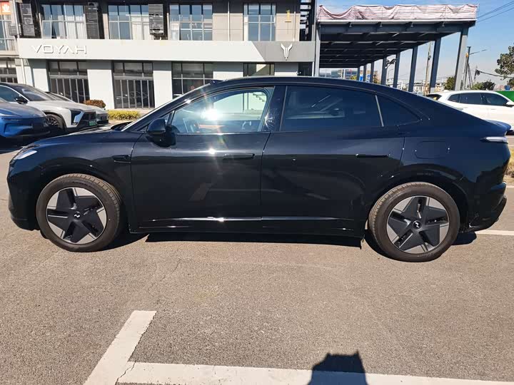 Nio Onvo L60 2025 2025款 60kWh 四驱版