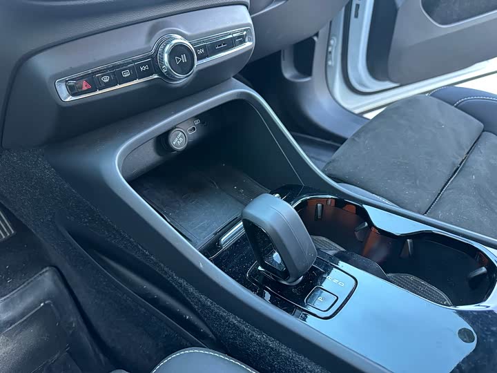 Volvo XC40 EV 2023 2023款 长续航版