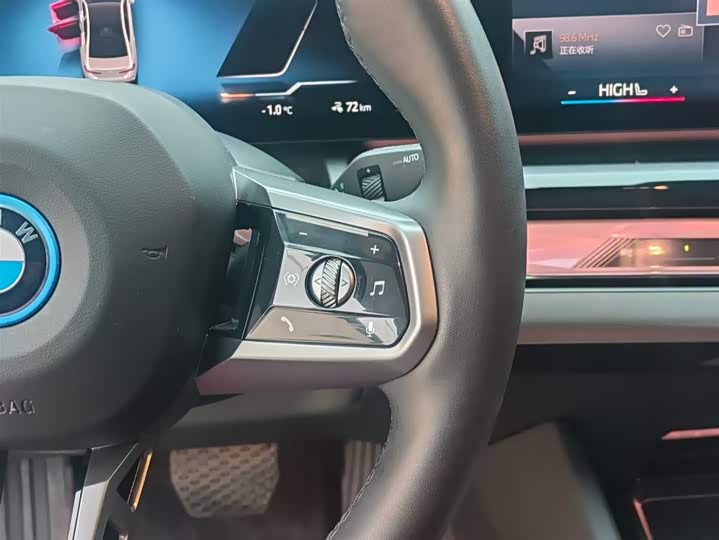 BMW i5 2025 2025款 eDrive 40L M运动套装