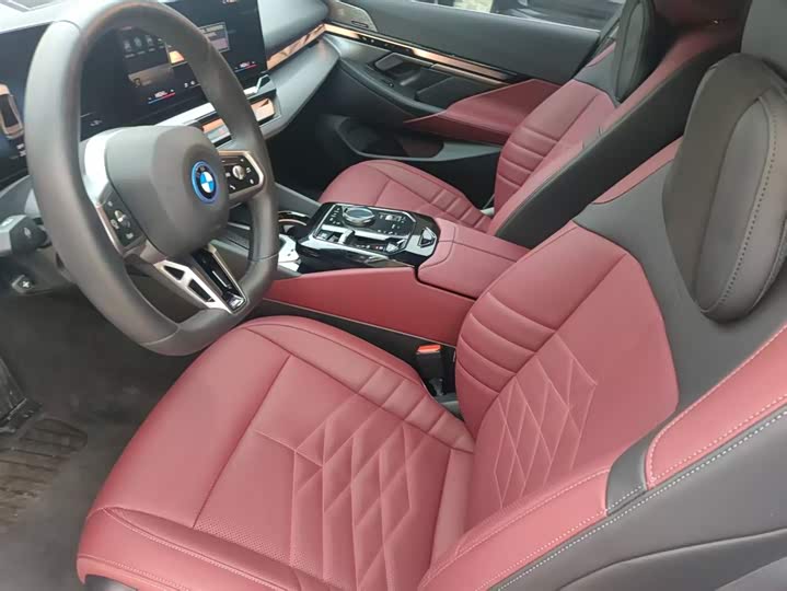 BMW i5 2025 2025款 eDrive 40L M运动套装
