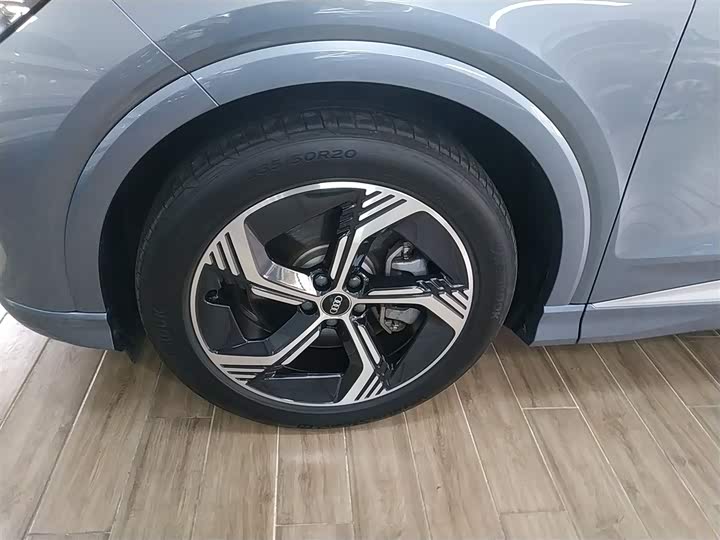 Audi Q4 e-tron 2024 2024款 40 e-tron 创境版