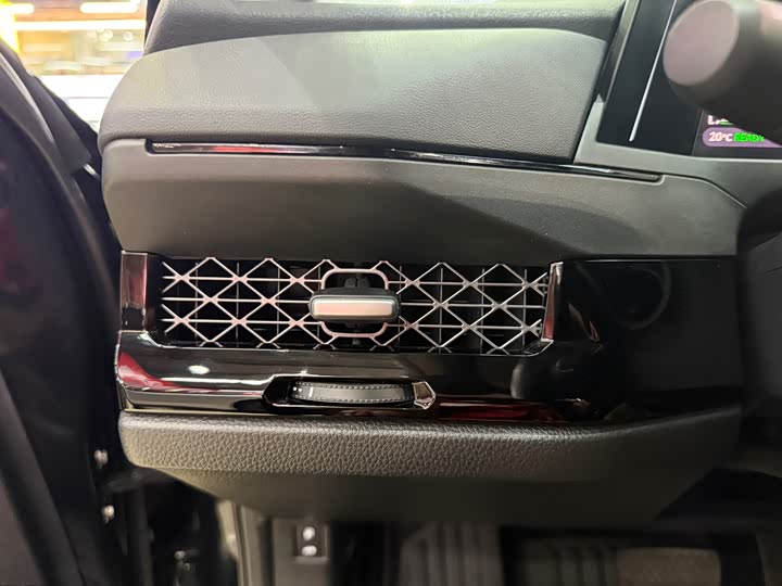 Honda Accord Hybrid 2023 2023款 2.0L e:PHEV 尊贵版