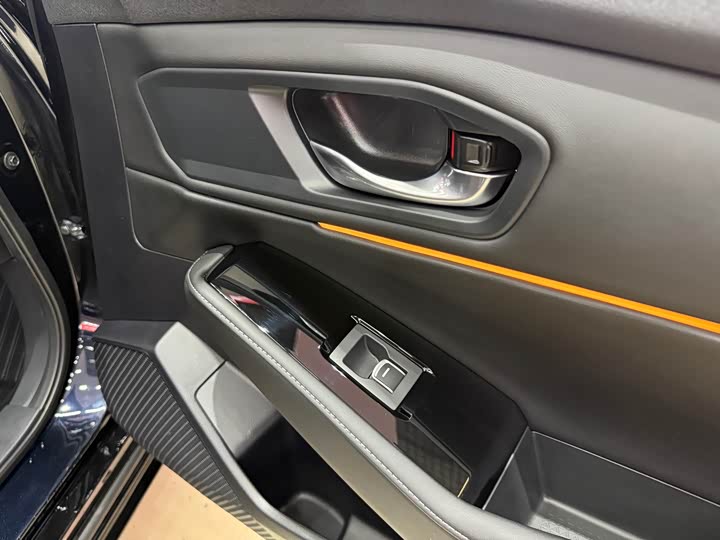 Honda Accord Hybrid 2023 2023款 2.0L e:PHEV 尊贵版