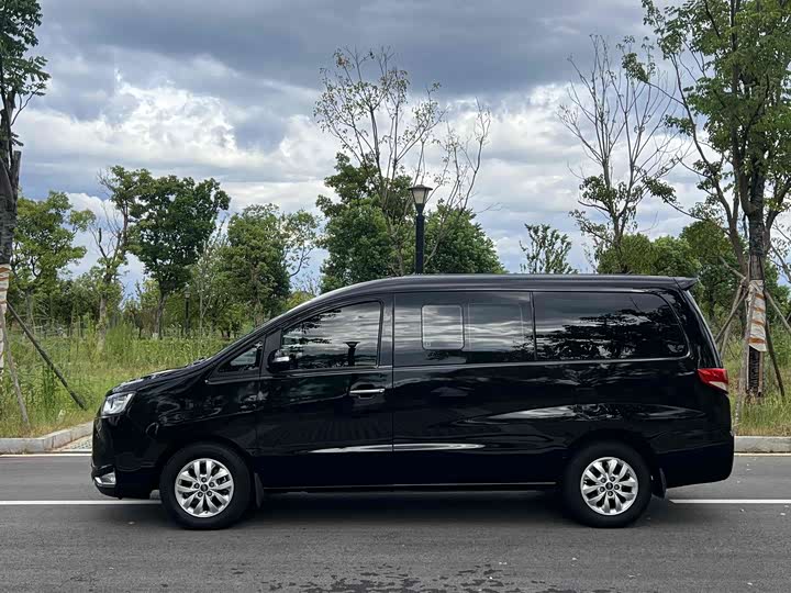 JAC Refine M4 2022 2022款 2.0CTI 柴油 手动劲尚型