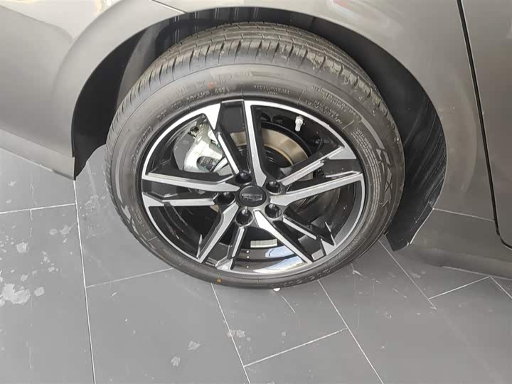 Geely Binrui 2024 2024款 缤瑞COOL 1.5T DCT龙腾版