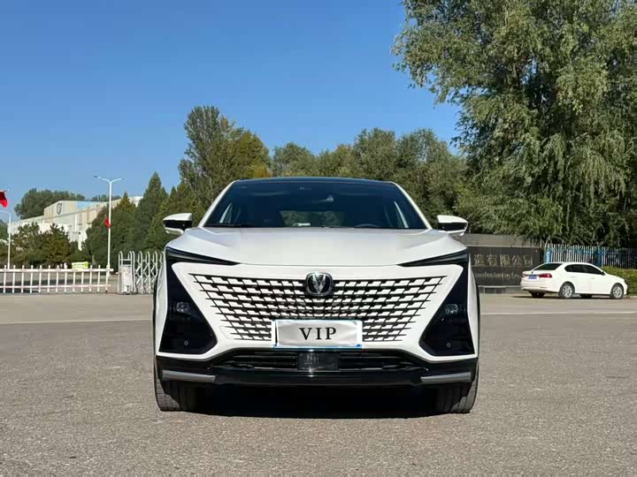 Changan UNI-T 2023 2023款 第二代 1.5T 尊贵型