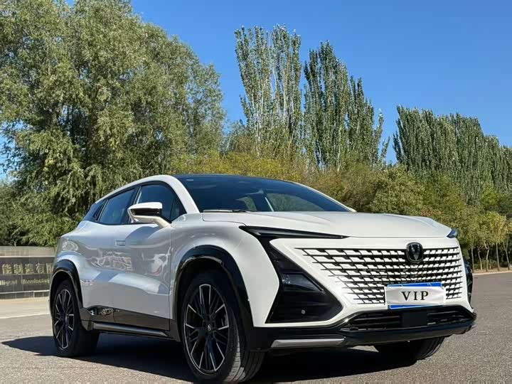 Changan UNI-T 2023 2023款 第二代 1.5T 尊贵型