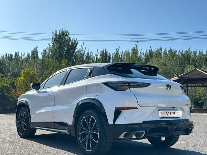 Changan UNI-T 2023 2023款 第二代 1.5T 尊贵型