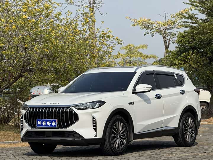Jetour X70 Plus 2024 2024款 冠军版 1.5T DCT冠军MAX+ 7座