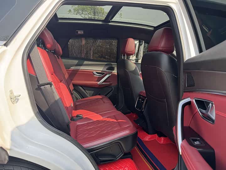 Jetour X70 Plus 2024 2024款 冠军版 1.5T DCT冠军MAX+ 7座