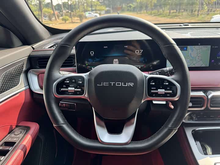 Jetour X70 Plus 2024 2024款 冠军版 1.5T DCT冠军MAX+ 7座