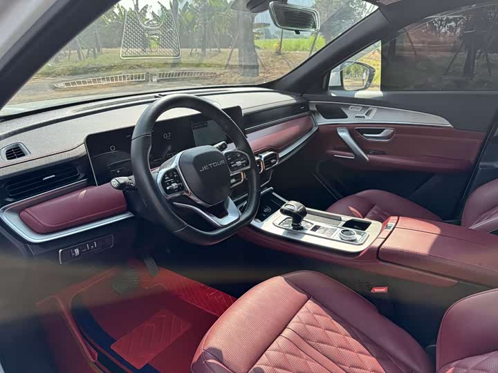 Jetour X70 Plus 2024 2024款 冠军版 1.5T DCT冠军MAX+ 7座