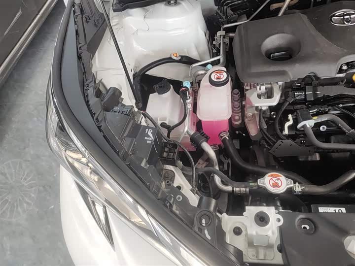 Toyota Granvia 2024 2024款 2.5L混动 舒适版