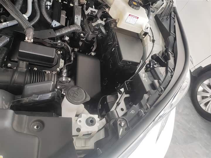 Toyota Granvia 2024 2024款 2.5L混动 舒适版