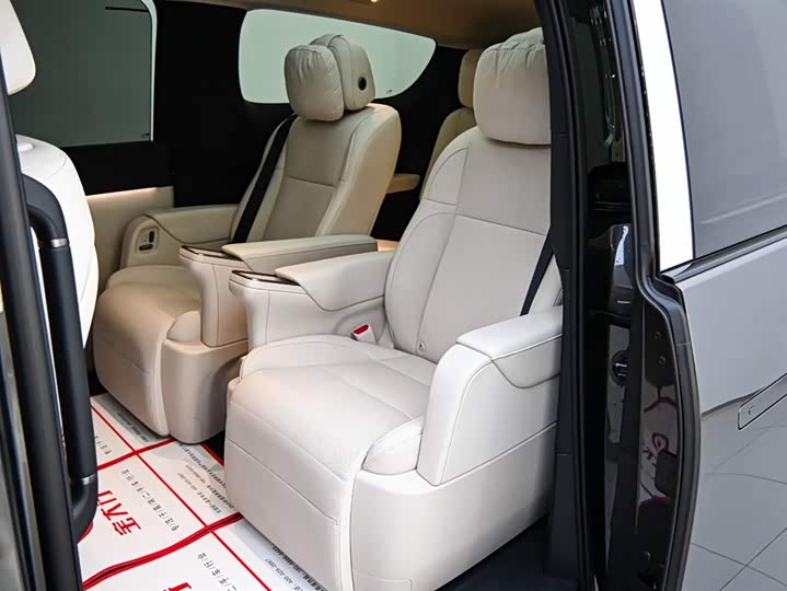 LiXiang Mega 2025 2025款 Ultra 智能焕新版