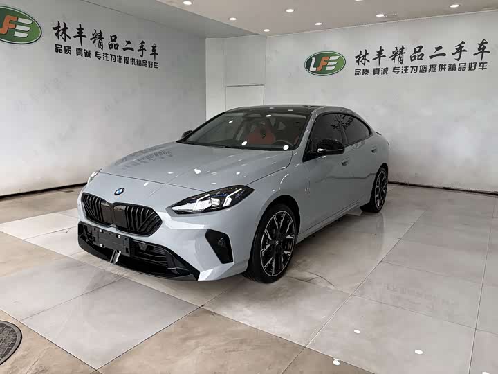 BMW 2 Series 2025 2025款 225L M运动曜夜套装