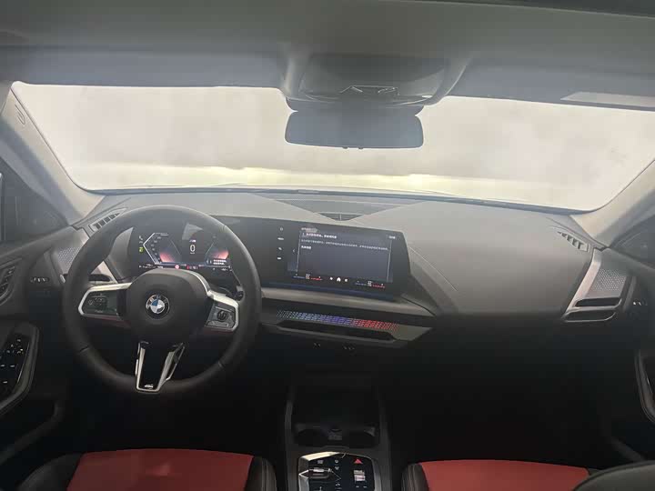 BMW 2 Series 2025 2025款 225L M运动曜夜套装