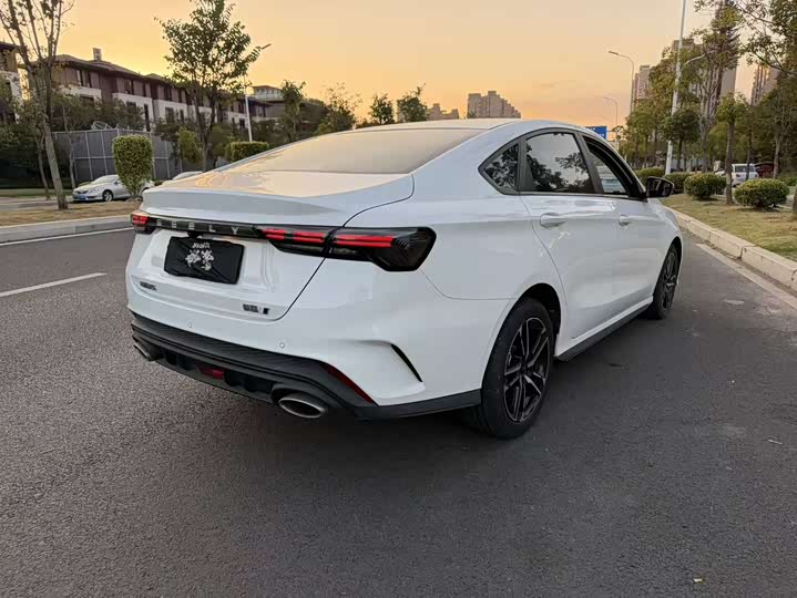 Geely Binrui 2024 2024款 缤瑞COOL 1.5T DCT冠军版