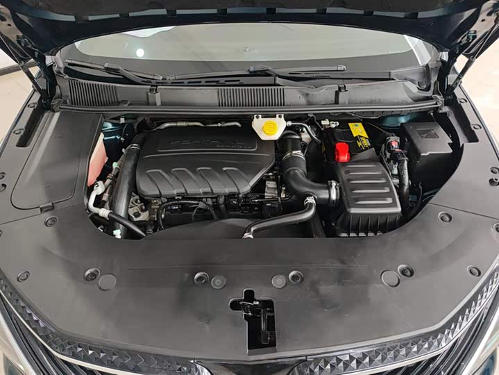 Dongfeng Forthing Yacht 2022 2022款 1.5T DCT追风版