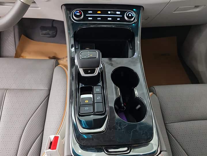 Dongfeng Forthing Yacht 2022 2022款 1.5T DCT追风版