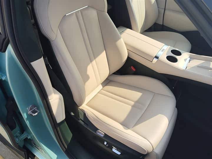 Xiaomi YU7 2025 2025款 超长续航高性能四驱Max版