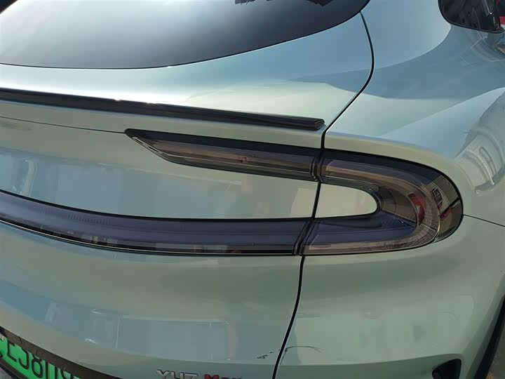 Xiaomi YU7 2025 2025款 超长续航高性能四驱Max版