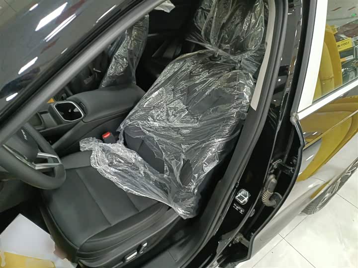 Haval Ruge Max 2023 2023款 1.5L Hi4 105 四驱领航版