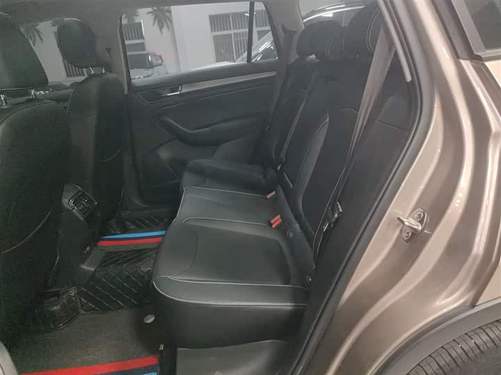 Skoda Kodiaq 2021 2021款 TSI330 5座两驱舒适版