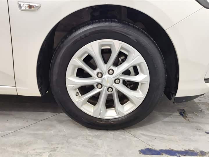 Chevrolet Monza 2024 2024款 1.5L 双离合乐享版