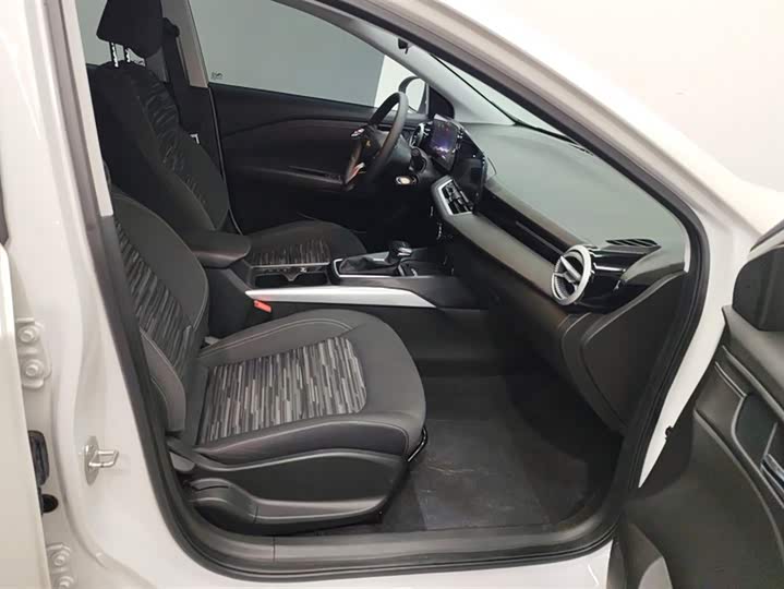 Chevrolet Monza 2024 2024款 1.5L 双离合乐享版