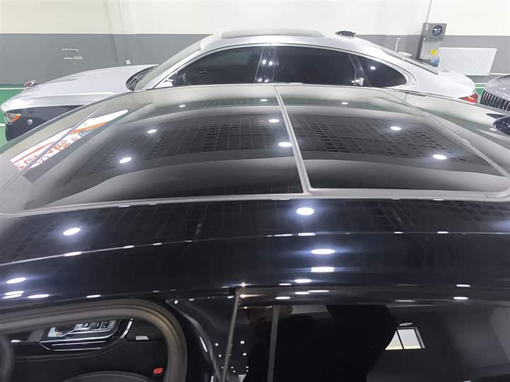 Hongqi H9 2024 2024款 2.0T 旗享 私享风尚版