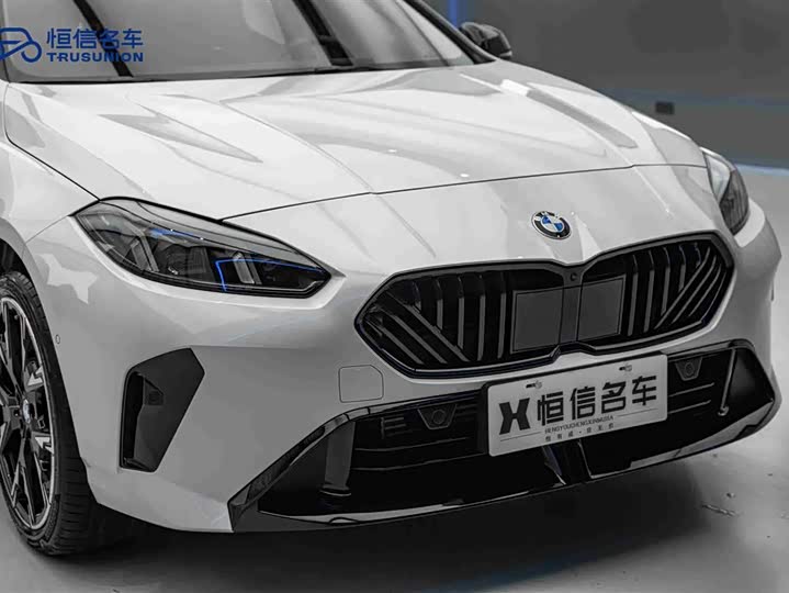 BMW 2 Series 2025 2025款 225L M运动曜夜套装