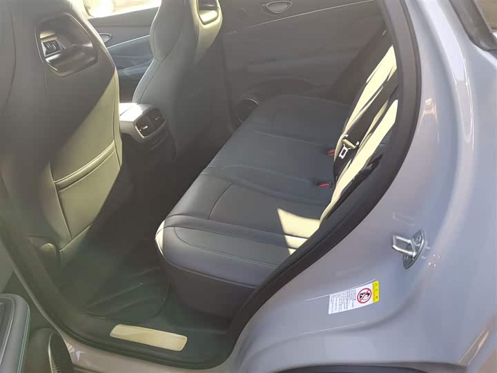 BYD Sea Lion 07 DM-i Hybrid 2025 2025款 150 领航+版