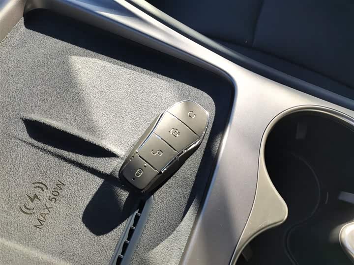 BYD Sea Lion 07 DM-i Hybrid 2025 2025款 150 领航+版