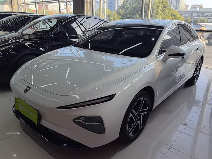 Roewe D7 2025 2025款 EV 510km 后驱领航版