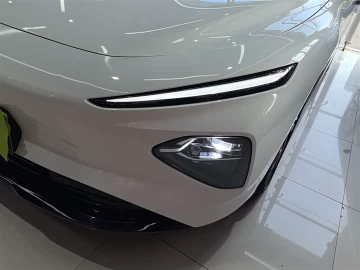 Roewe D7 2025 2025款 EV 510km 后驱领航版