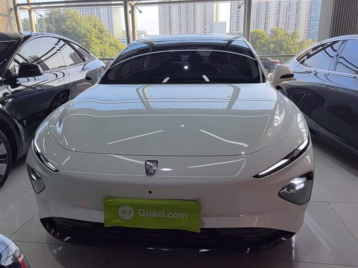 Roewe D7 2025 2025款 EV 510km 后驱领航版