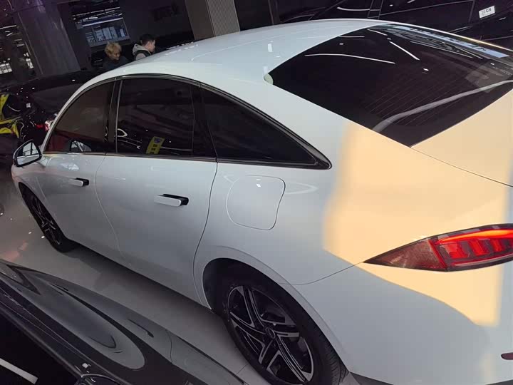 Roewe D7 2025 2025款 EV 510km 后驱领航版