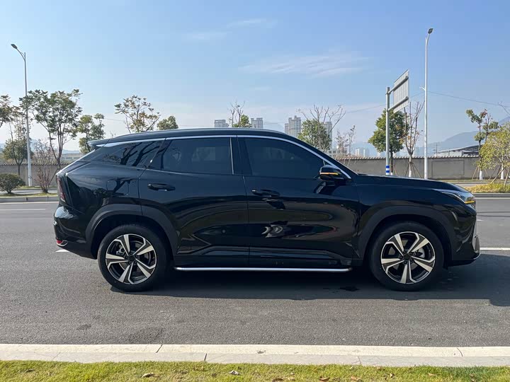 Geely Atlas L 2025 2025款 第四代 1.5TD DCT 山河