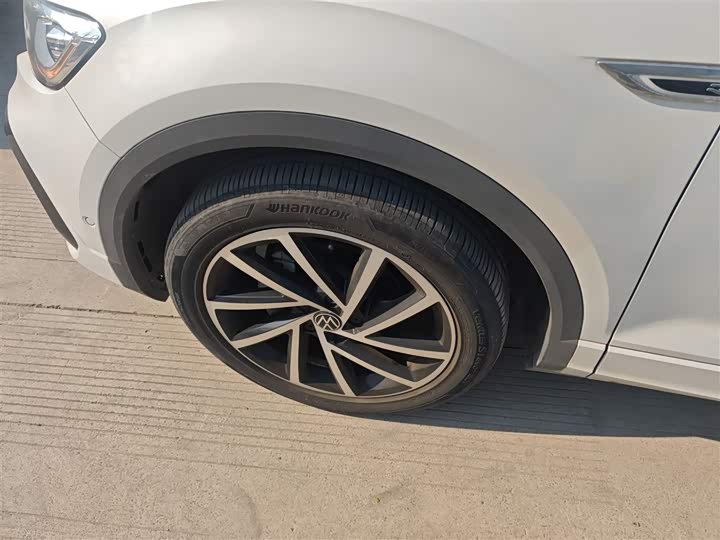 Volkswagen T-Roc 2023 2023款 300TSI DSG两驱星光版