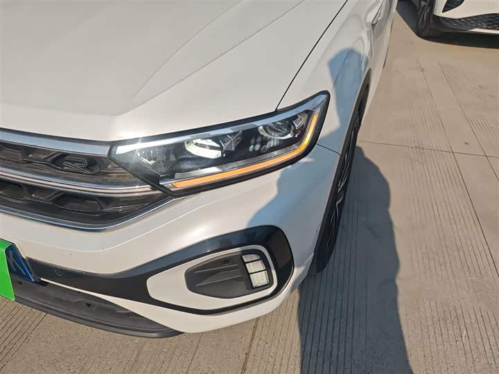 Volkswagen T-Roc 2023 2023款 300TSI DSG两驱星光版