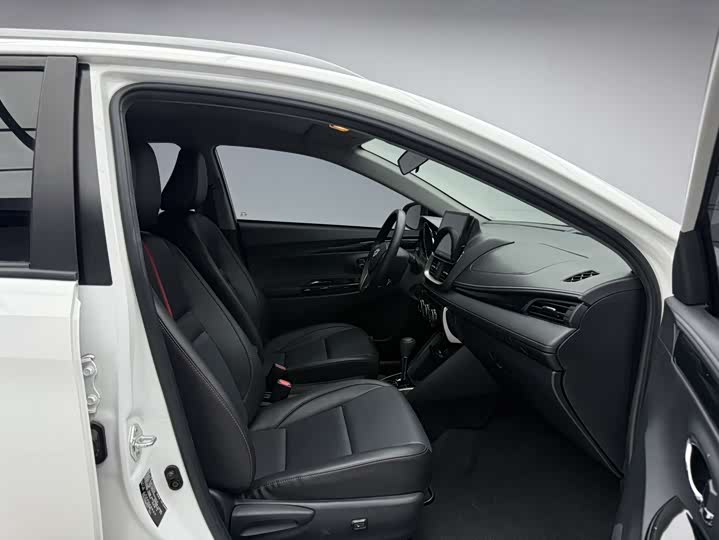 Toyota Yaris L Hatchback 2022 2022款 1.5L CVT豪华PLUS版