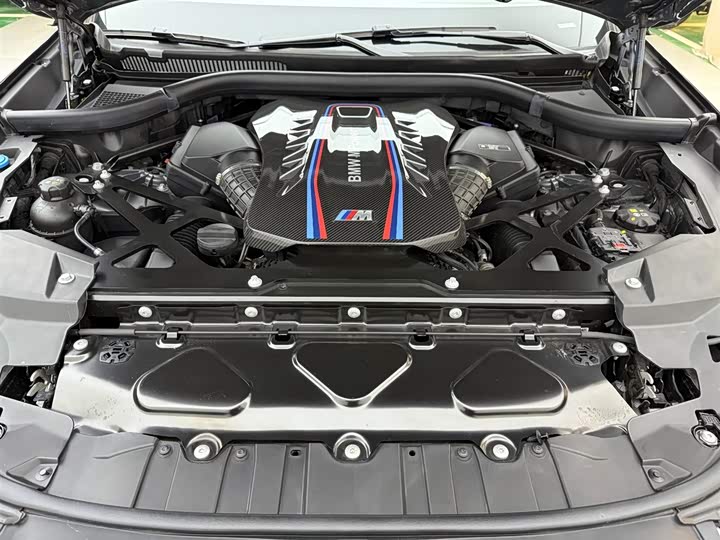 BMW X6 M 2023 2023款 X6 M 雷霆版