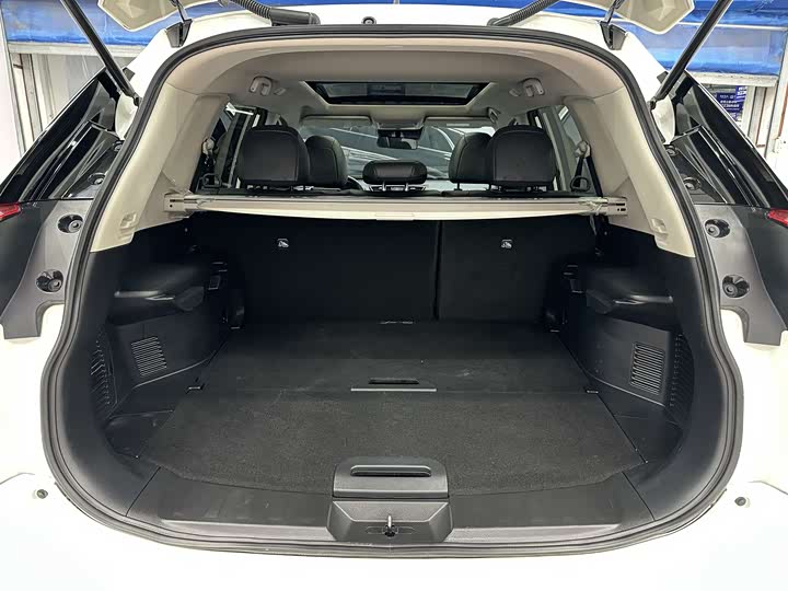 Nissan X-Trail 2023 2023款 经典 2.0L 两驱智联臻享版