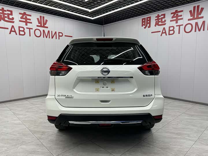 Nissan X-Trail 2023 2023款 经典 2.0L 两驱智联臻享版